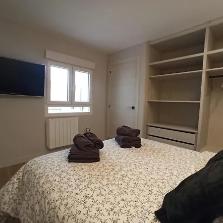 Estacion De Tren, Autobus Vut5240as Apartmán