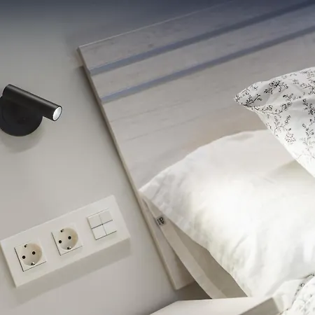 Estacion De Tren, Autobus Vut5240as Gijón