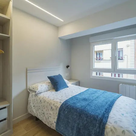 Apartmán Estacion De Tren, Autobus Vut5240as *